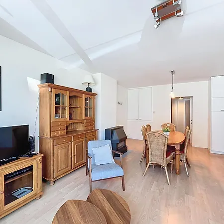 Flat Blightbankhelling Daire *